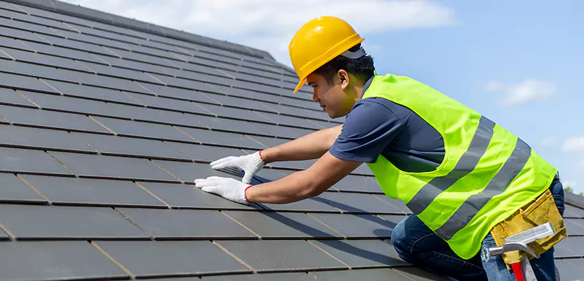 Professional Hail Damage Roof Repair Services in Cottage Grove, WI