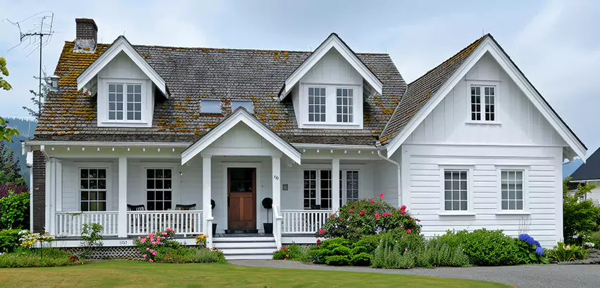 Professional Roofing and Siding Services in Cottage Grove, WI