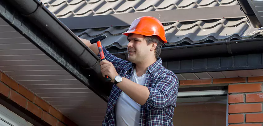 Gutter Fascia Repair in Cottage Grove