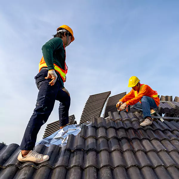 Why Cottage Grove, WI Property Owners Trust Tovar Roofing LLC for Emergency Roof Repair?