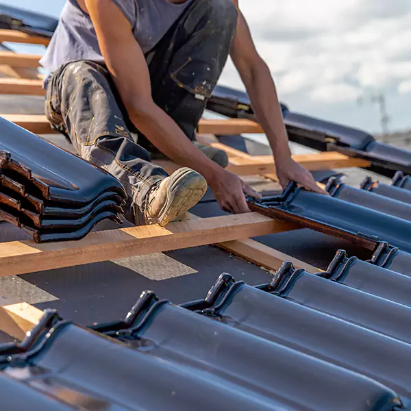 Why Cottage Grove, WI Homeowners Choose Tovar Roofing LLC for Hail Damage Repairs?